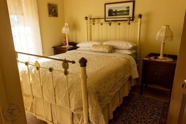 Victoria House Bed & Breakfast Портланд Екстериор снимка