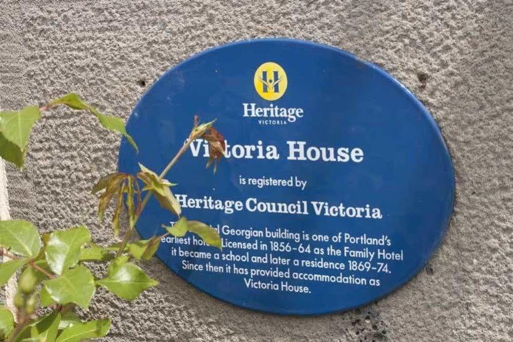 Victoria House Bed & Breakfast Портланд Екстериор снимка