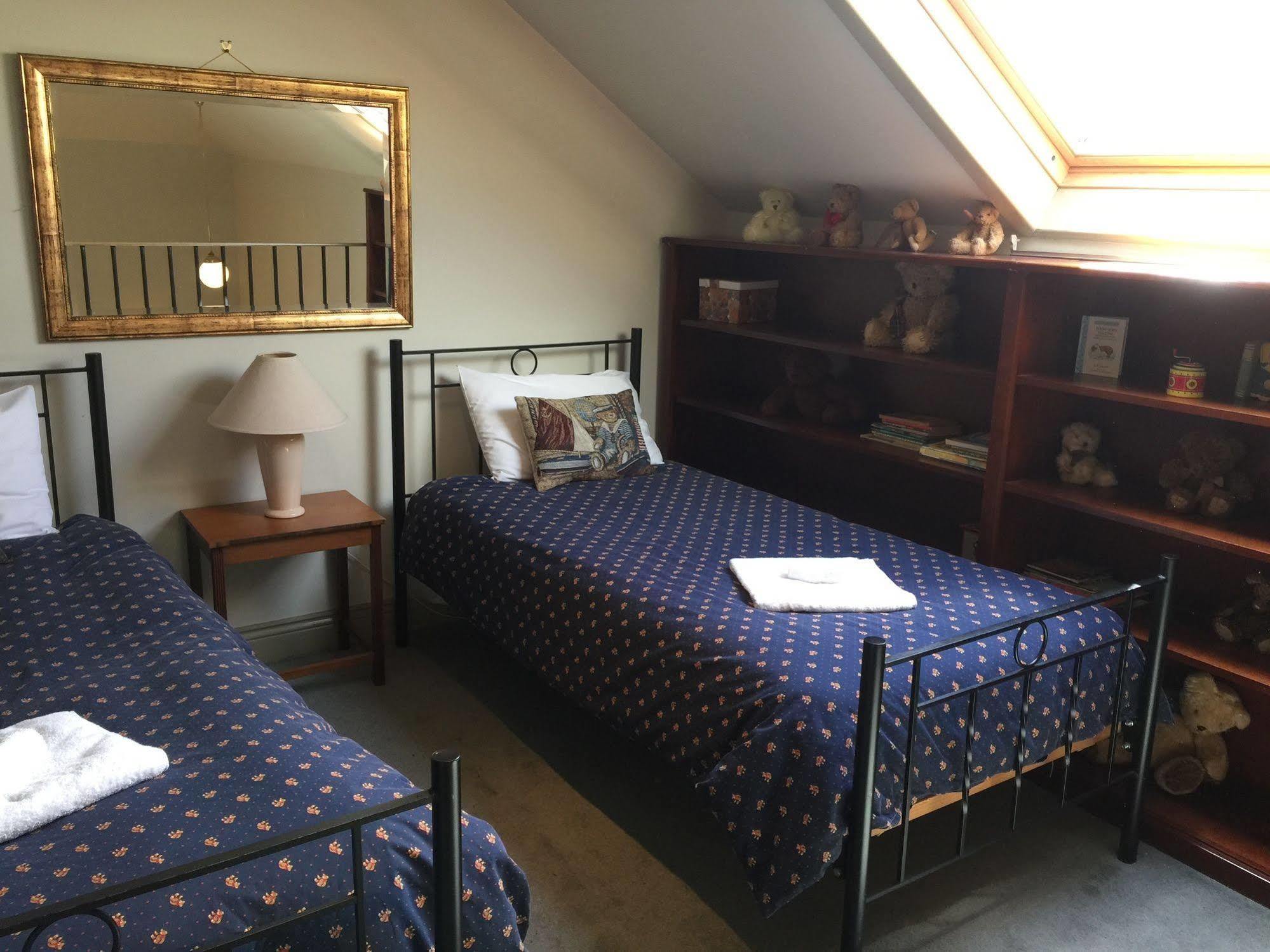Victoria House Bed & Breakfast Портланд Екстериор снимка